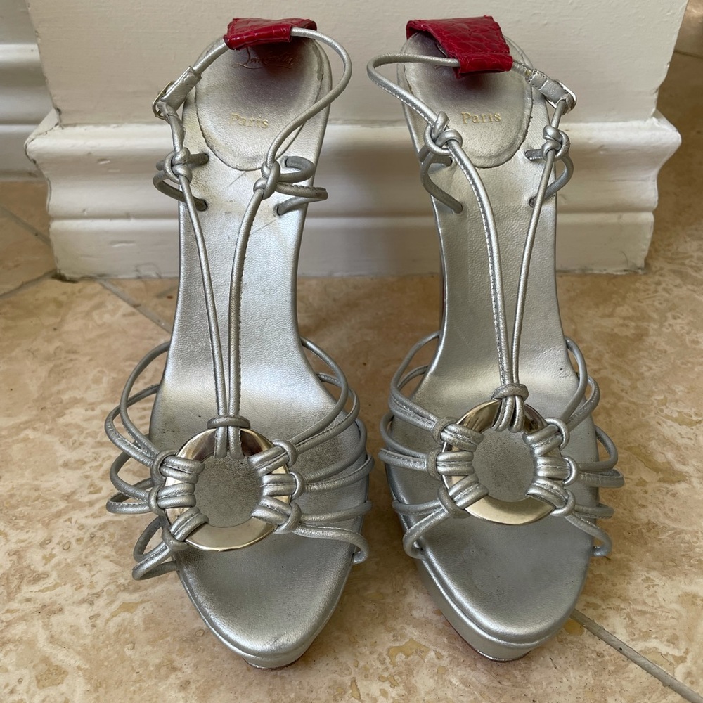 Louboutin 40 Silver Strappy Heel 5 1/2”1”platform